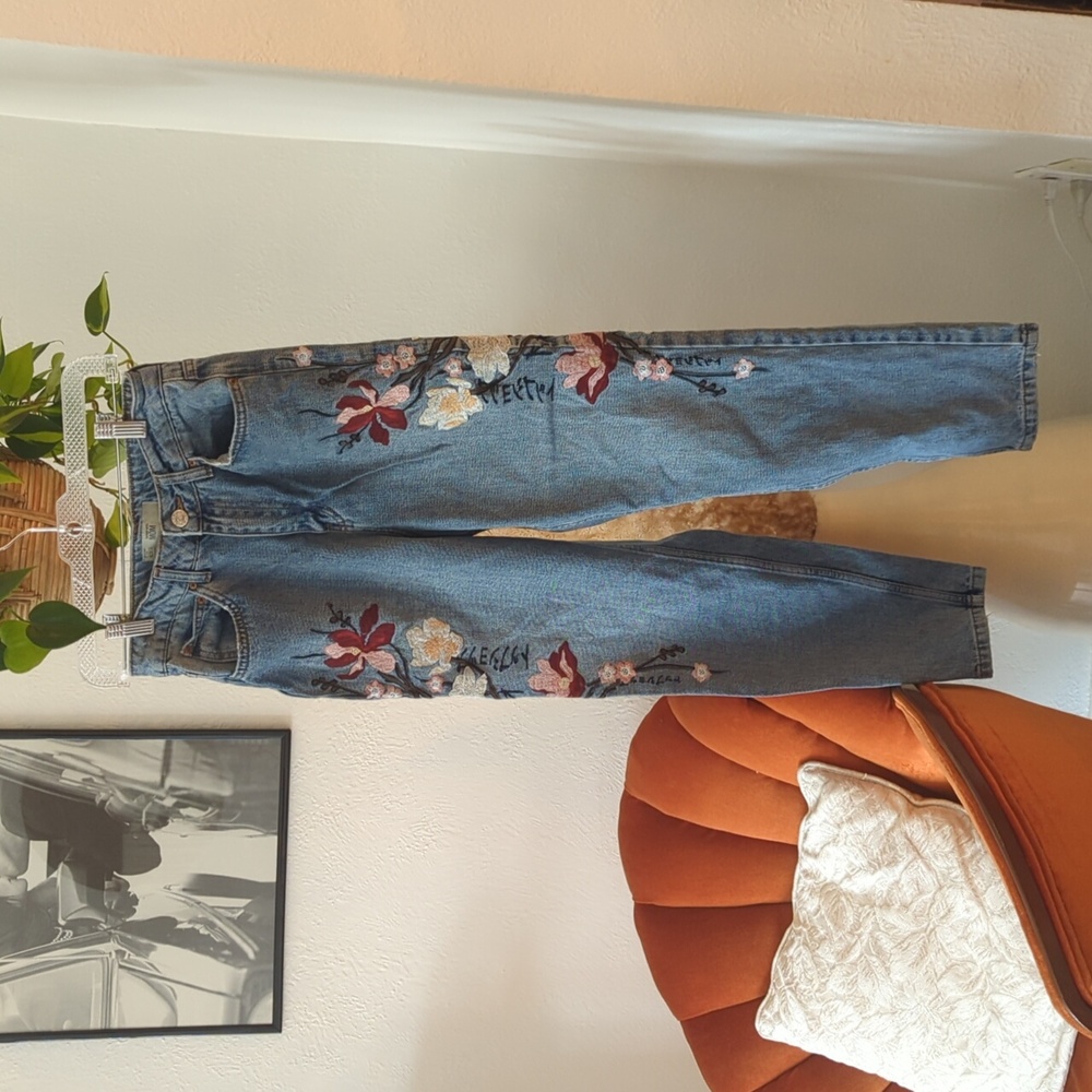 Embroidered Jeans